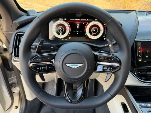 New 2026 Aston Martin DBX 707 image 20