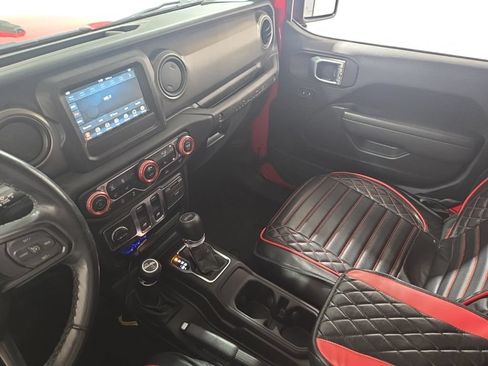 Used 2022 Jeep Wrangler Sport AWD/4WD image 16
