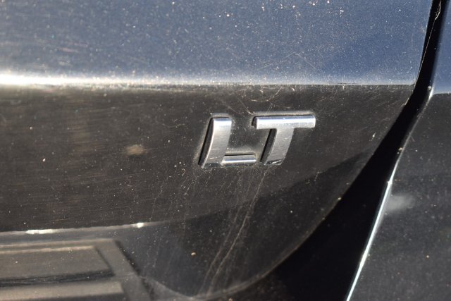 Used 2017 Chevrolet Traverse LT w/ Style and Technology Package FWD image 12