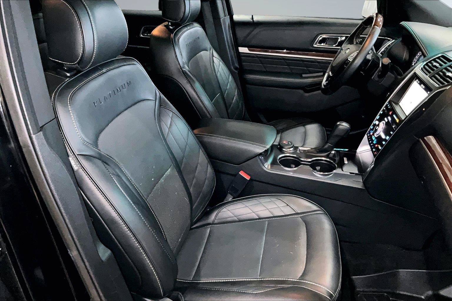 Used 2017 Ford Explorer Platinum AWD/4WD image 8