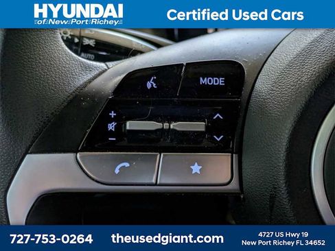 Certified 2022 Hyundai Santa Cruz SEL w/ Activity Package image 28