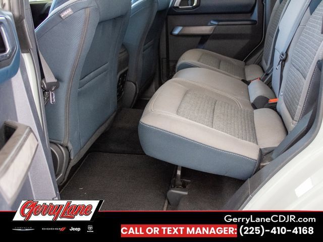 Used 2022 Ford Bronco Outer Banks AWD/4WD image 17
