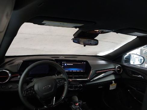 New 2026 Chevrolet Trax RS w/ Driver Confidence Package FWD image 5