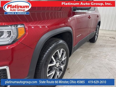 Used 2023 GMC Acadia SLE w/ Driver Convenience Package image 9