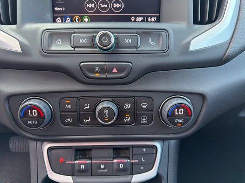 Used 2023 GMC Terrain SLE w/ Driver Convenience Package FWD image 23