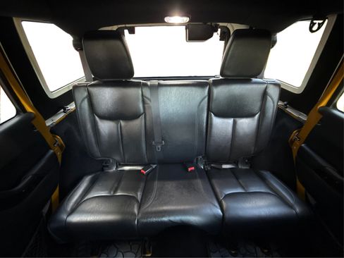 Used 2014 Jeep Wrangler Unlimited Sahara AWD/4WD image 24