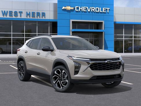 New 2026 Chevrolet Trax RS w/ Driver Confidence Package image 7