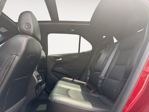 Used 2023 Chevrolet Equinox RS w/ RS Leather Package AWD/4WD image 13