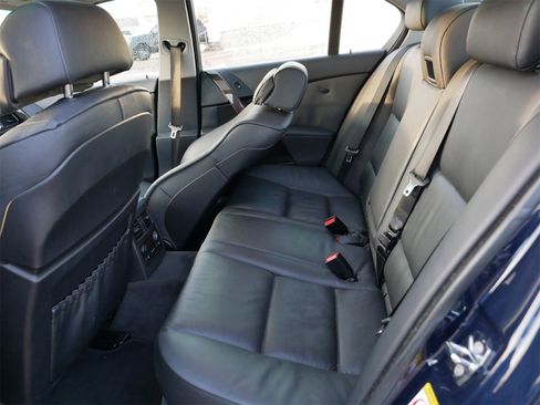 Used 2007 BMW 530xi Sedan image 16
