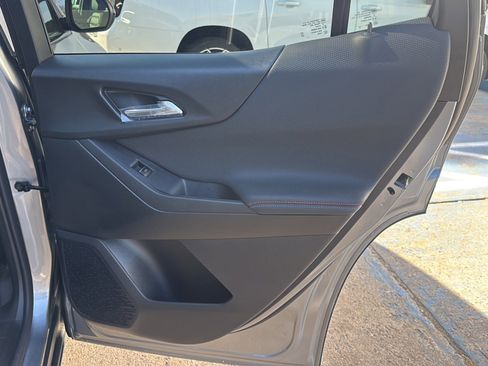 Used 2026 Chevrolet Equinox RS image 23