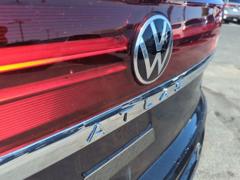 New 2026 Volkswagen Atlas Cross Sport SE image 23