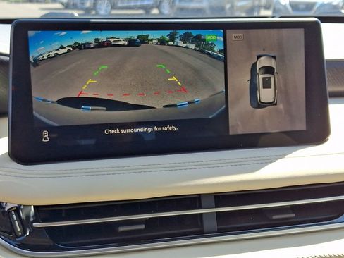 Used 2022 INFINITI QX60 Sensory w/ Vision Package AWD/4WD image 18