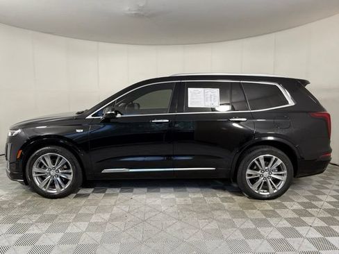 Certified 2023 Cadillac XT6 Premium Luxury w/ Platinum Package FWD image 8