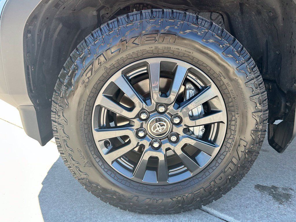 Used 2025 Toyota Land Cruiser 1958 AWD/4WD image 33