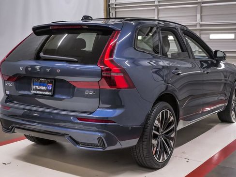 Used 2026 Volvo XC60 B5 Ultra w/ Protection Package Premier AWD/4WD image 6