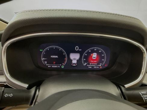 Used 2023 Acura MDX SH-AWD image 13