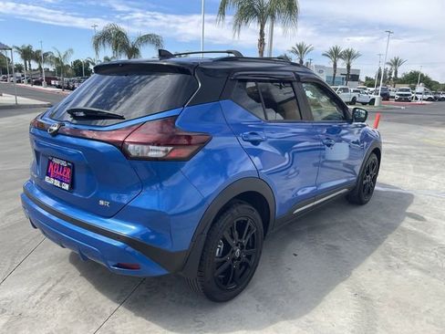 Used 2023 Nissan Kicks SR FWD image 8