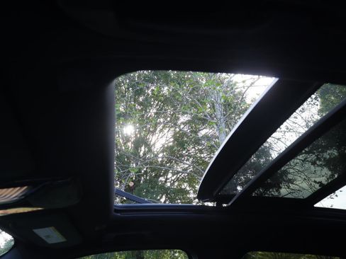 Used 2024 BMW X3 sDrive30i w/ Premium Package w/ZPA image 25