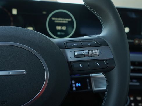 New 2025 Hyundai Sonata Limited image 20