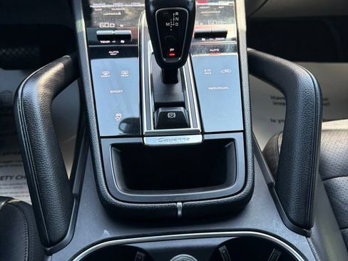 Used 2020 Porsche Cayenne AWD/4WD image 33