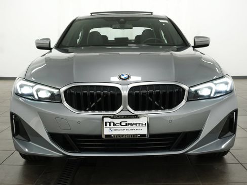 Used 2023 BMW 330i xDrive Sedan w/ Premium Package AWD/4WD image 7