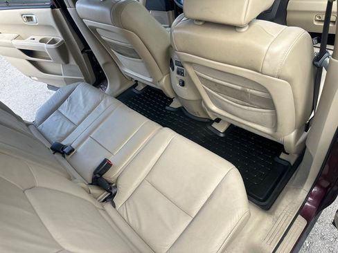 Used 2009 Honda Pilot Touring image 32