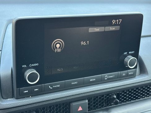 Used 2025 Honda CR-V LX image 23