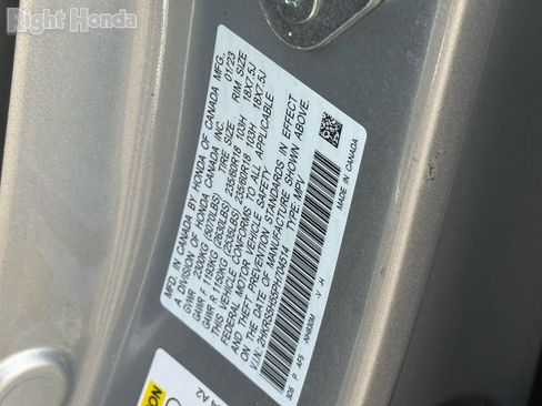 Used 2023 Honda CR-V Sport image 32