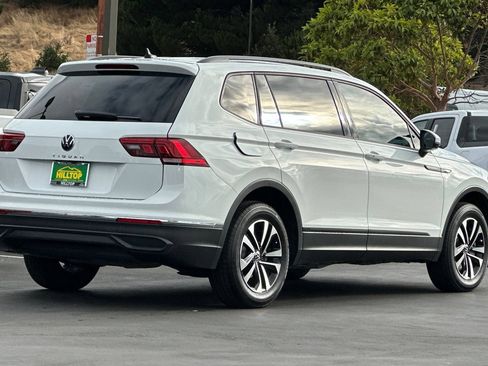 Used 2022 Volkswagen Tiguan S FWD image 4