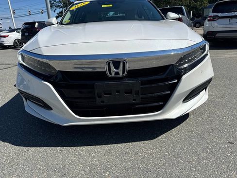 Used 2019 Honda Accord Touring image 8