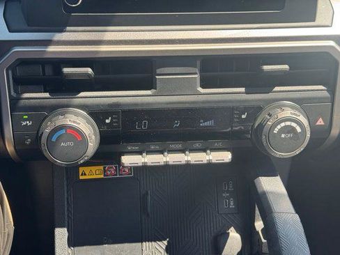 Certified 2025 Toyota 4Runner TRD Off-Road AWD/4WD image 24