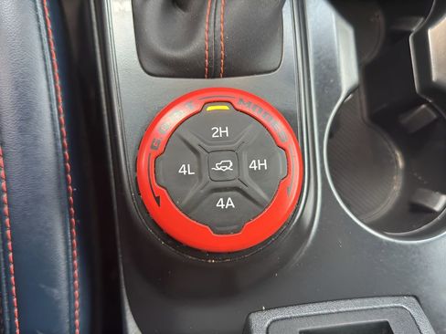 Used 2024 Ford Bronco Raptor image 24