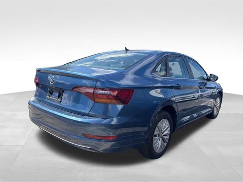 Used 2019 Volkswagen Jetta S w/ Driver Assistance Package FWD image 9