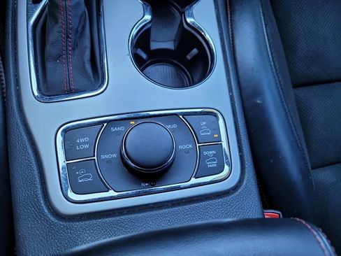Certified 2019 Jeep Grand Cherokee Trailhawk AWD/4WD image 14