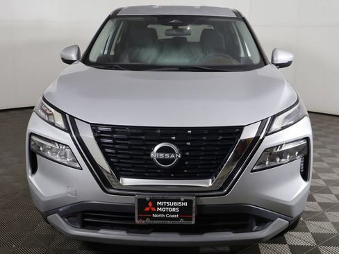 Used 2022 Nissan Rogue SV AWD/4WD image 9