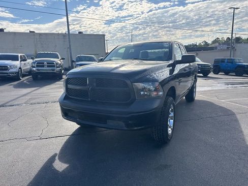 Used 2022 RAM 1500 Tradesman w/ Electronics Group image 12