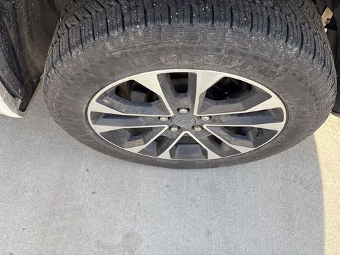 Used 2021 Jeep Grand Cherokee L Overland w/ Luxury Tech Group IV image 6