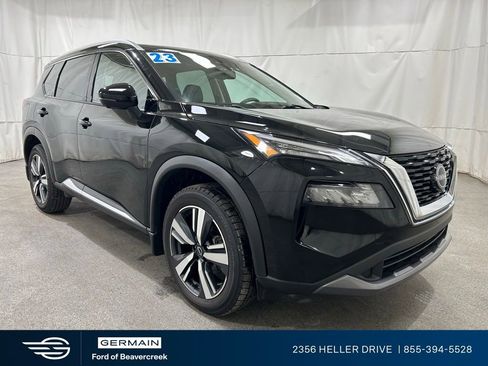 Used 2023 Nissan Rogue SL image 1