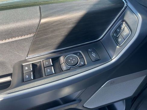 New 2025 Ford F150 Lariat w/ Equipment Group 501A Mid image 24