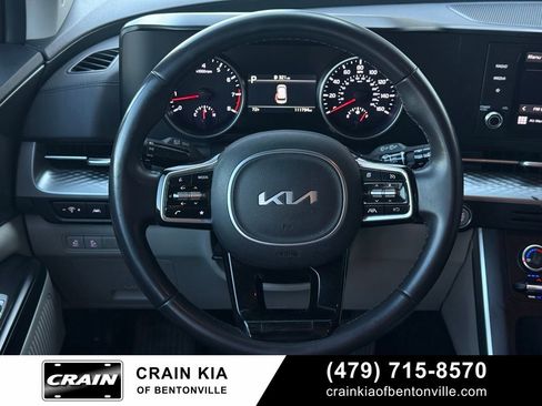 Used 2024 Kia Carnival LX FWD image 13