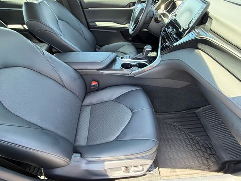 Used 2024 Toyota Camry XLE w/ Cold Weather Package image 12