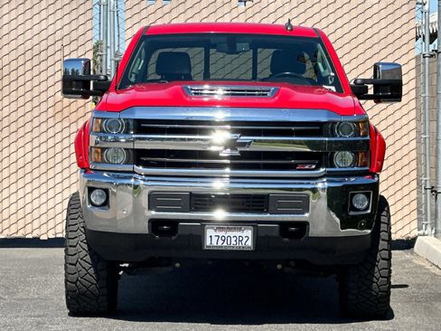 Used 2018 Chevrolet Silverado 2500 LTZ w/ Duramax Plus Package AWD/4WD image 9