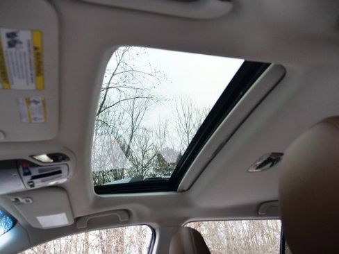 Used 2020 Subaru Outback Touring XT image 24