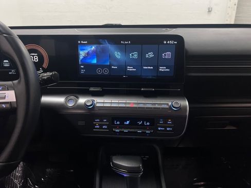 Used 2024 Hyundai Kona SEL AWD/4WD image 19