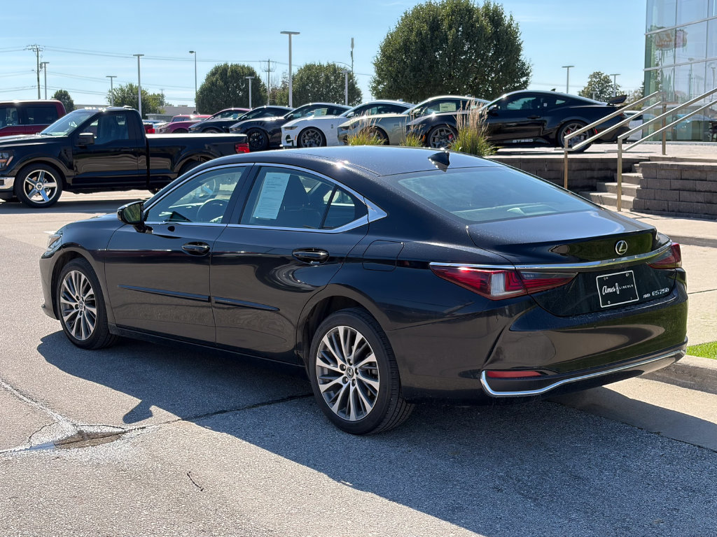 Used 2021 Lexus ES 250 w/ Premium Package AWD/4WD image 4