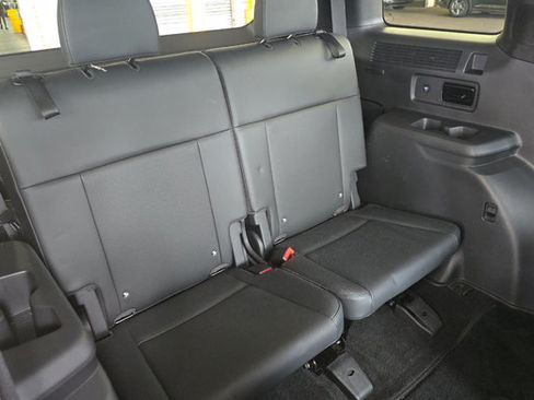 Used 2025 Hyundai Santa Fe Calligraphy AWD/4WD image 10