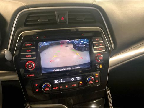 Used 2021 Nissan Maxima 3.5 SV w/ Floor Mat Group FWD image 26