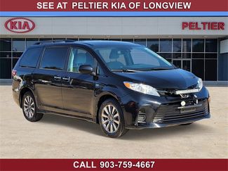 Used 2020 Toyota Sienna LE w/ LE Preferred Package video 1
