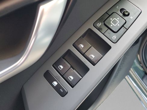 New 2026 Kia Niro Wind FWD image 14