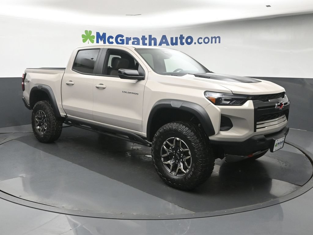 New 2026 Chevrolet Colorado ZR2 AWD/4WD image 2